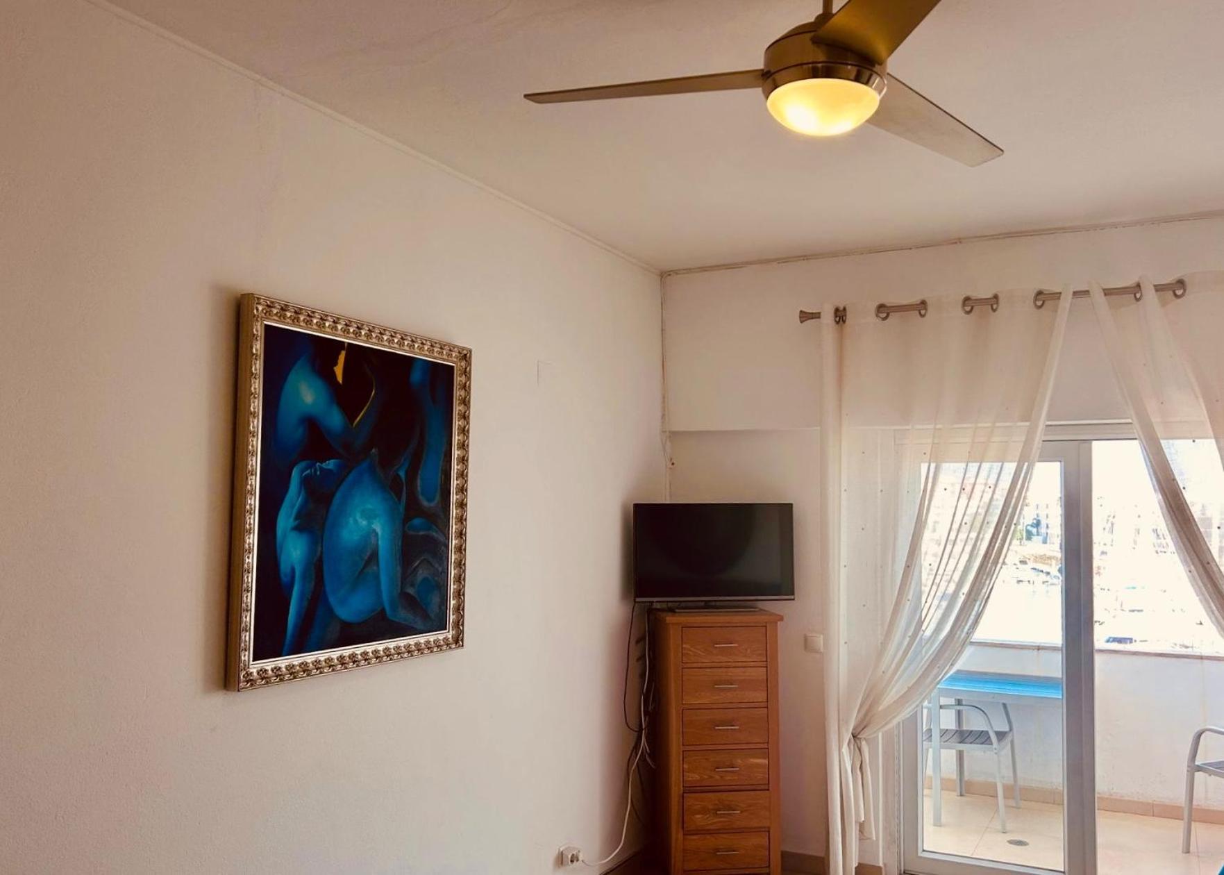 Lagos Main Avenue Studio With Marina View Balcony Exterior foto